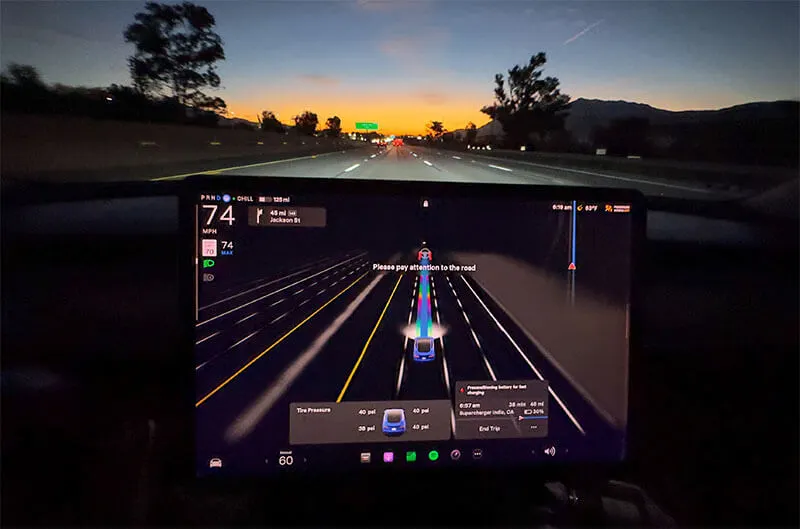 Tesla автономды басқару саласында айтарлықтай табысқа жетті